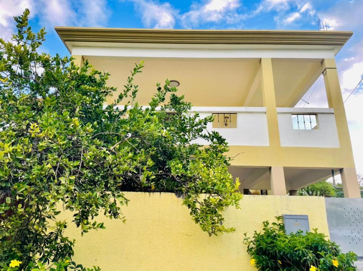 Cozy Studio At Pointe Aux Canonniers Exterior photo